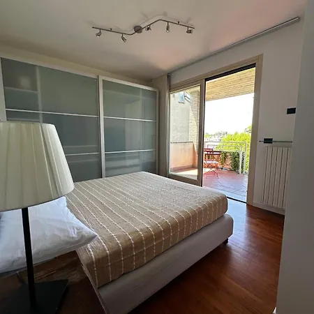 Luminoso Apartment Parma