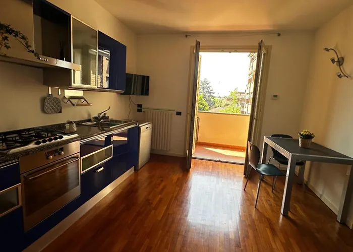 Luminoso Appartement Parme